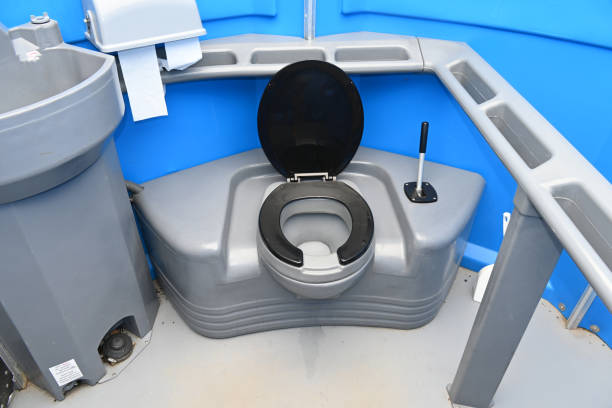 Best Emergency porta potty rental  in Elkhart, KS